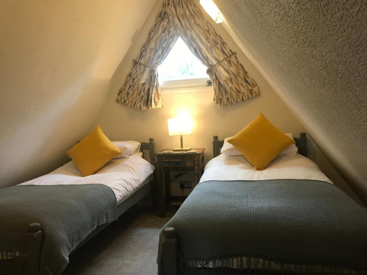 Foxes Sea Side Retreat Deluxe Chalet Is A Lovely Holiday Home Tucked Away On The Kent Coast Kingsdown  外观 照片
